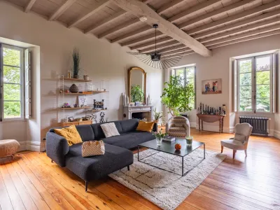 Elegant 19th-Century Charterhouse in Bordeaux Vineyards