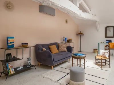 Elegant 19th-Century Charterhouse in Bordeaux Vineyards