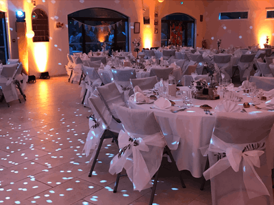 Salle de réception face au Alpilles en campagne