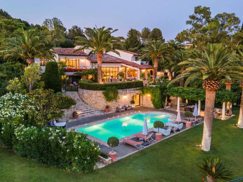 Villa Belles Pierres: Exclusive Events with Panoramic Sea Views in Mouans-Sartoux