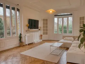 Manoir des Années 1920 près de Paris | Lieu Authentique pour Événements