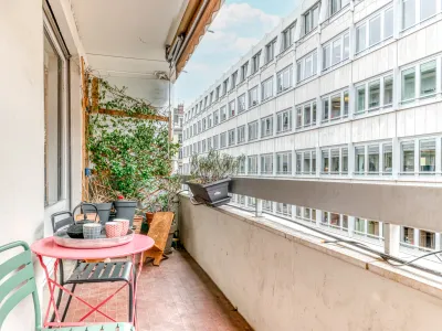 Elegant 107 m² Apartment for Photo & Film Shoots in Lyon