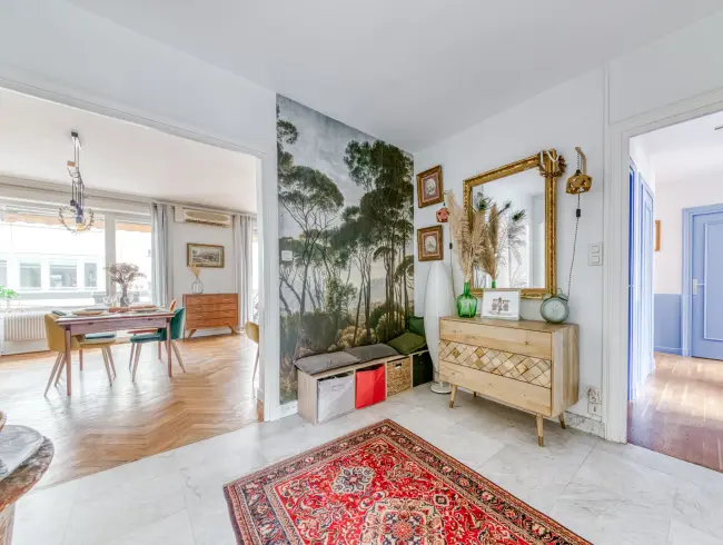 Elegant 107 m² Apartment for Photo & Film Shoots in Lyon