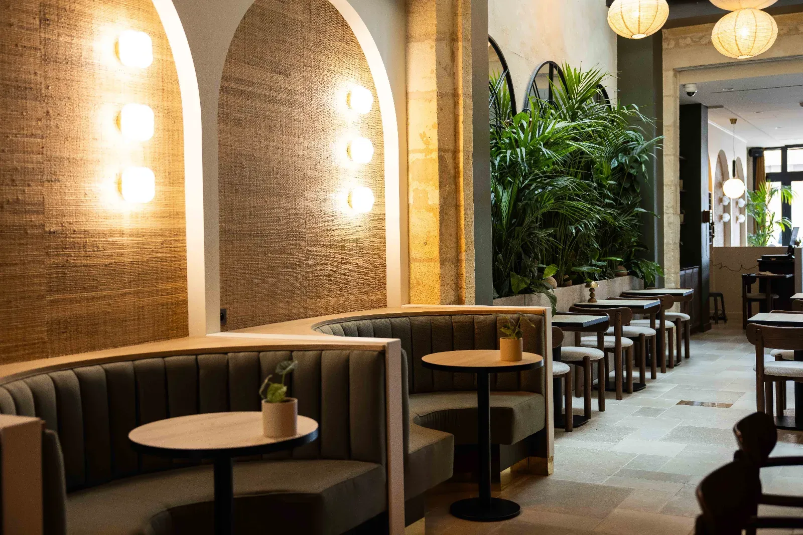 Elegant Bordeaux Hotel Venue for Events on the Riverbank