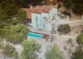 Provençal house on the hills of bordighera 30 min drive from Monaco.