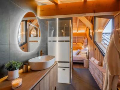 Chalet de Luxe à Briançon avec Vue Panoramique et Piscine Intérieure