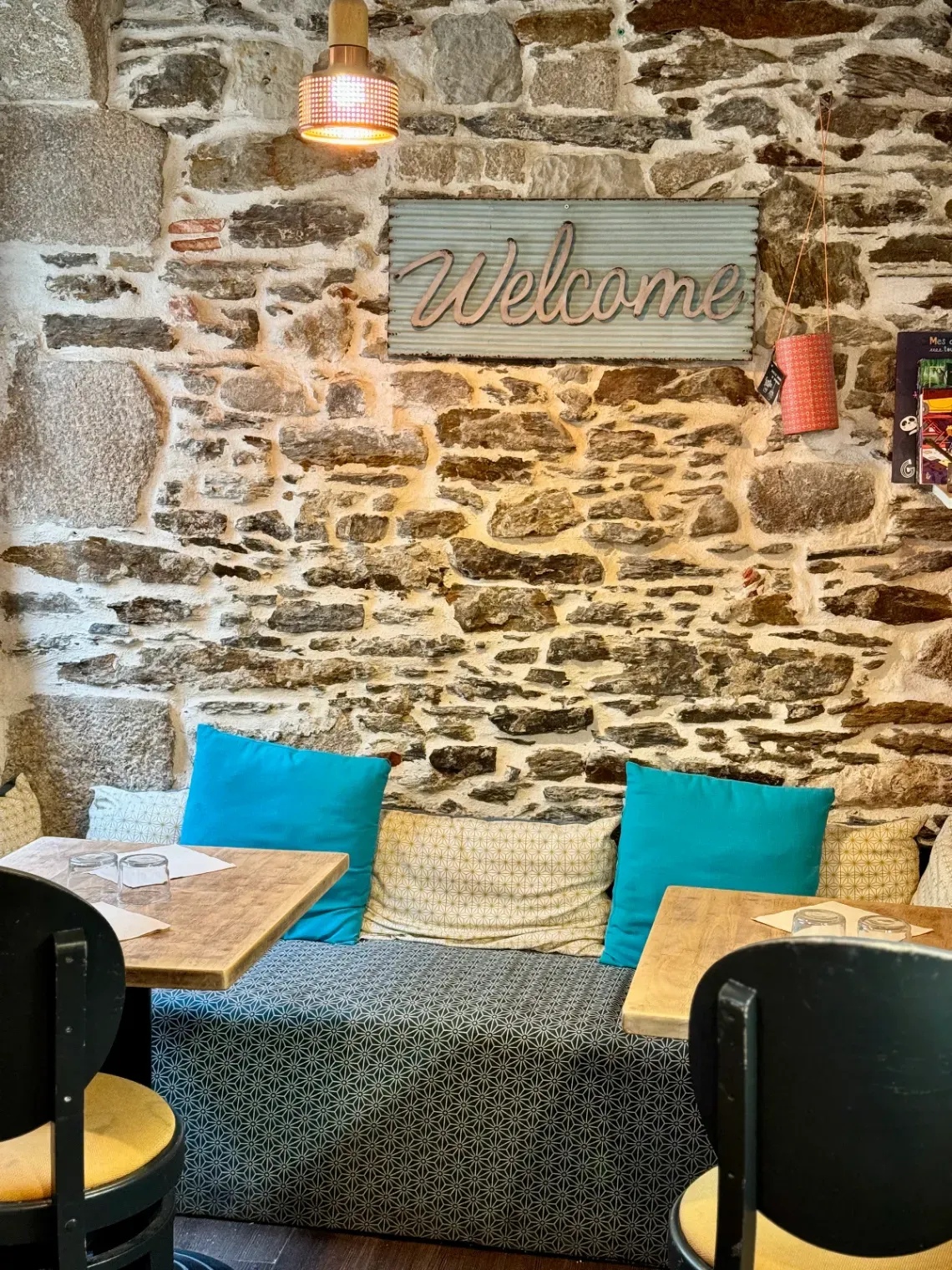 Cosy Stone & Beam Venue for Events in Nantes