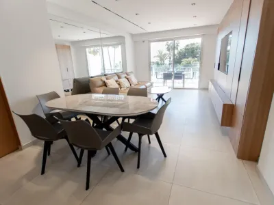 Luxury 2 Bedroom Apartment with Terrace on the Croisette, Cannes