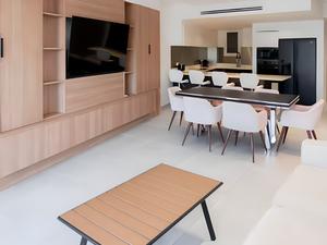 Luxury 2 Bedroom Apartment with Terrace on the Croisette, Cannes
