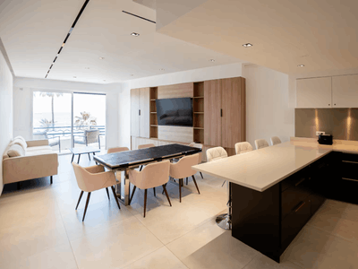 Luxury 2 Bedroom Apartment with Terrace on the Croisette, Cannes