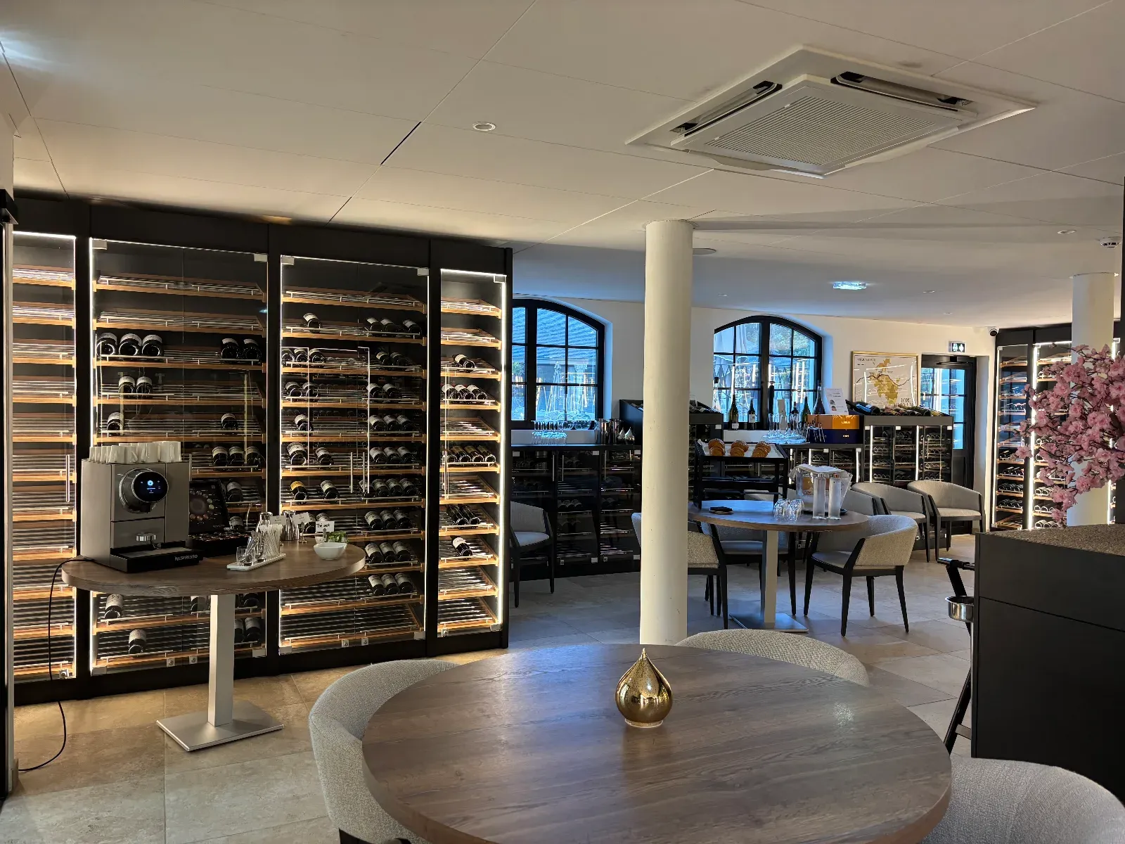 La Cave: Unique Venue for Events in France
