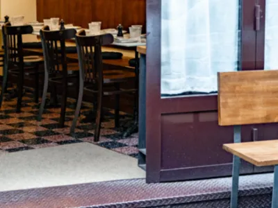 Intimate Bistrot for Seasonal Cuisine & Natural Wines in Paris