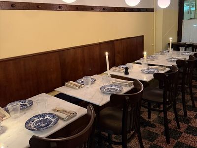 Intimate Bistrot for Seasonal Cuisine & Natural Wines in Paris