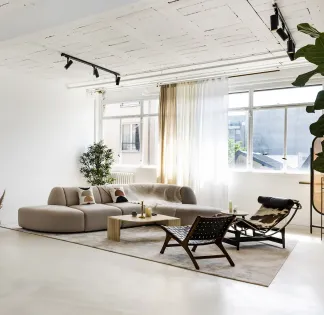 Artistic Loft in Montreuil: A Creative Haven for Events