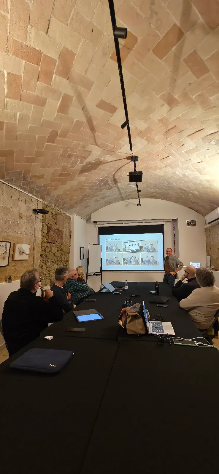 Ancienne Papeterie Gelidense : Lieu Industriel Historique pour Événements près de Barcelone