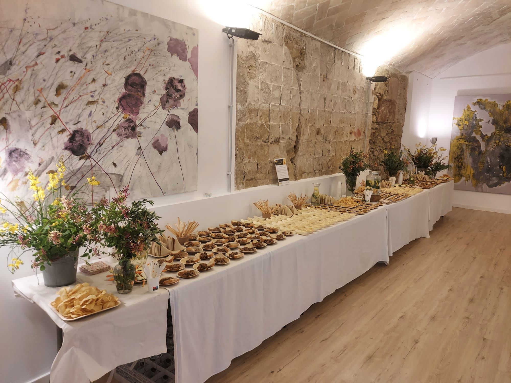 The Club: Versatile Lounge & Breakout Space for Events in Gelida