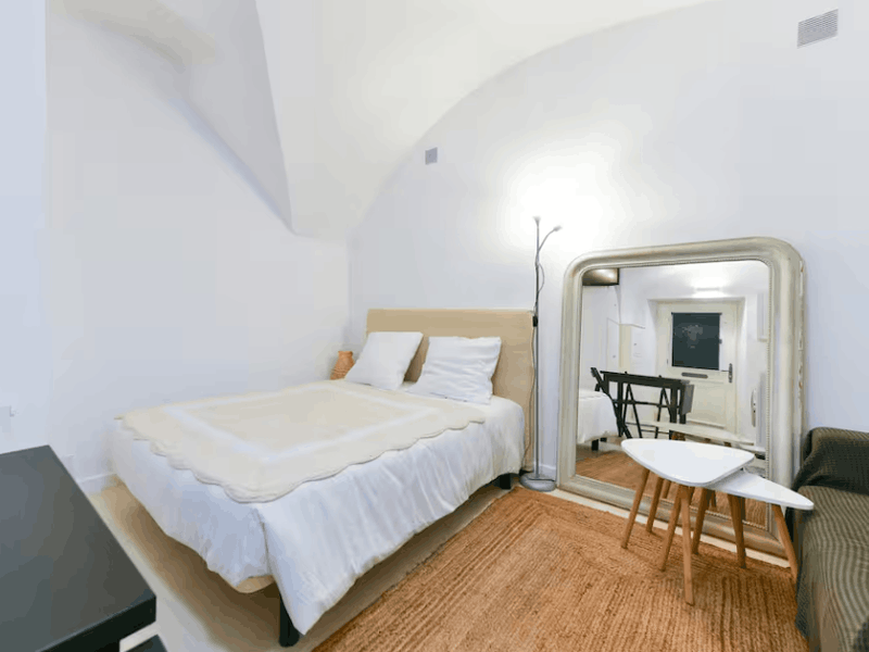 Studio dans le Quartier Historique de Cannes | Séjour Authentique près du Marché Forville