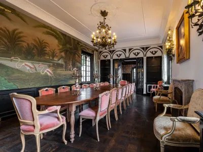 Château de Nice: A Roaring Twenties Experience with Sea & Mountain Views