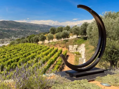 Convertible Vineyard Venue for Events in Nice