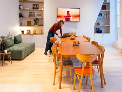 Meeting & Workshop Space in Haut-Marais | Seats 15