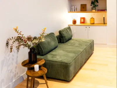 Meeting & Workshop Space in Haut-Marais | Seats 15