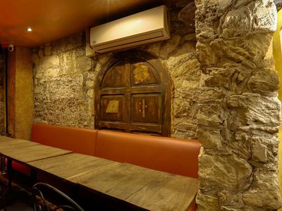 Traditional French Restaurant with Asian & Mediterranean Influences in Saint-Germain-des-Prés