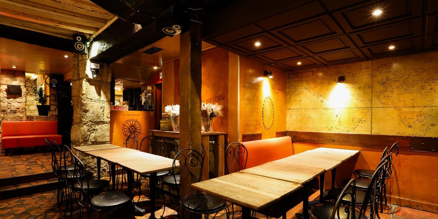 Traditional French Restaurant with Asian & Mediterranean Influences in Saint-Germain-des-Prés