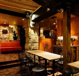 Restaurant Français Traditionnel aux Influences Asiatiques et Méditerranéennes à Saint-Germain-des-Prés