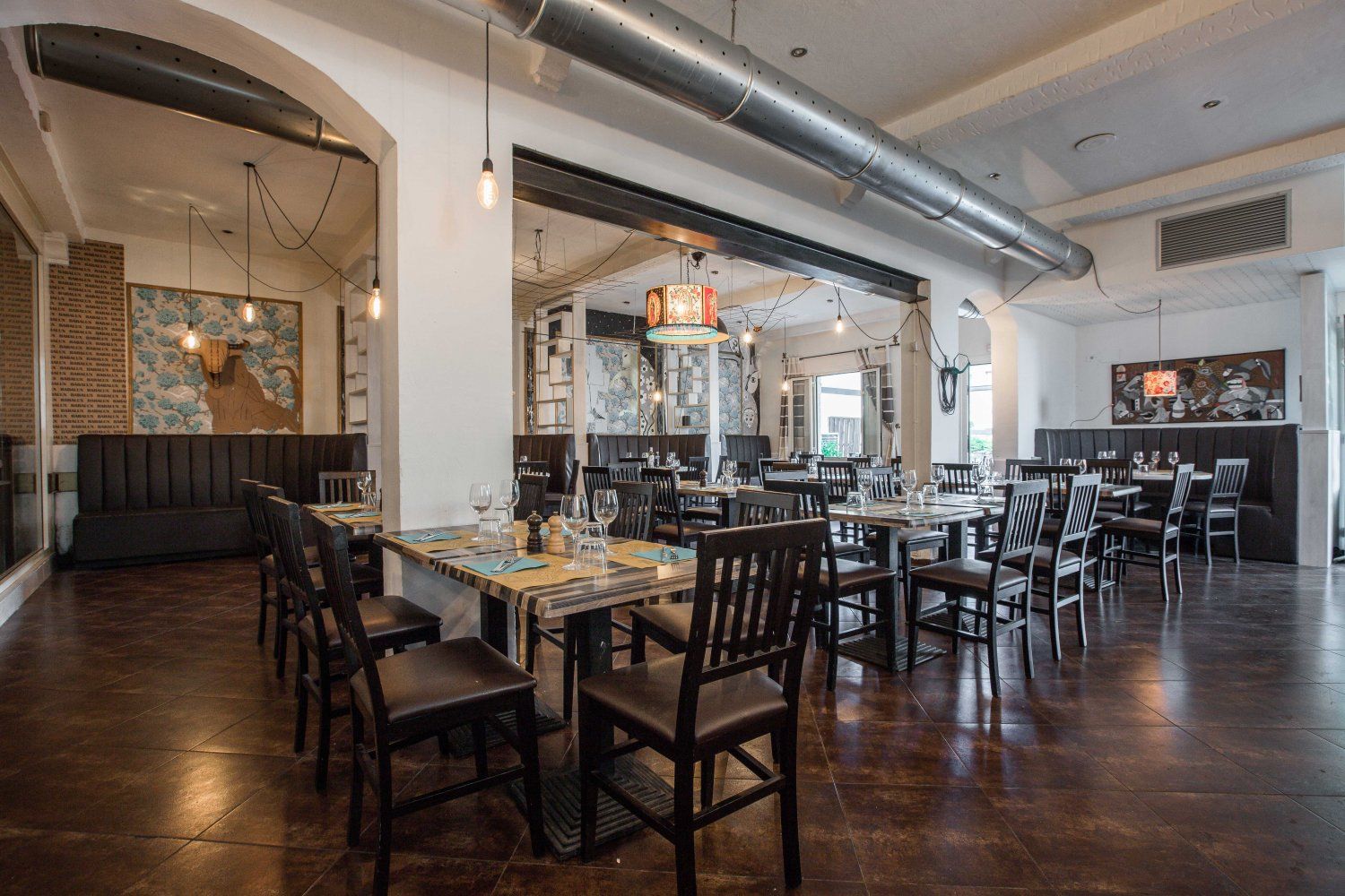 Restaurant italien avec un beau jardin