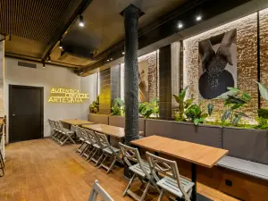Premium Industrial Event Space with Stone Arches & Cocktail Bar in Barcelona