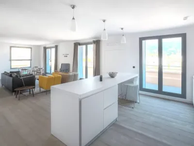 Penthouse Moderne à Cannes pour Événements & Réunions