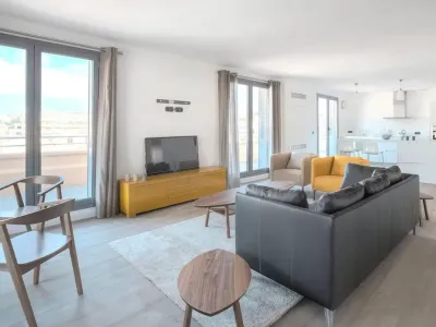 Penthouse Moderne à Cannes pour Événements & Réunions