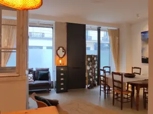 Ancienne Librairie à Paris pour Réunions, Expositions & Photoshoots