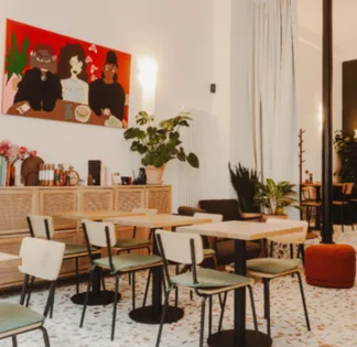 Elegant Modular Meeting Room for Professional Events in Paris