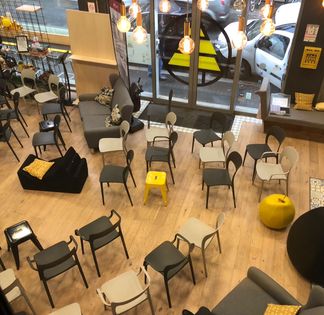 Espace Événementiel Moderne de 100 m² à Paris pour Conférences & Événements Privés