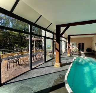 Estate with Cottages for Seminars & Events in the French Countryside