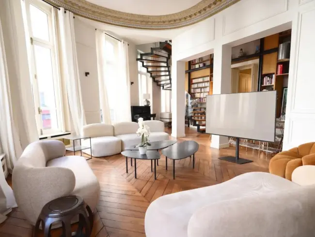 Haussmann-Style Duplex for Private Events in Paris