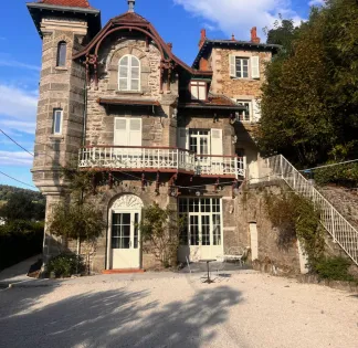 Lieu Rénové à la Campagne pour Événements & Séjours à Sainte-Catherine