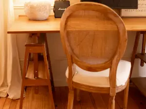Maison-Atelier Lumineuse pour Séances Photo & Vidéo à Bessières