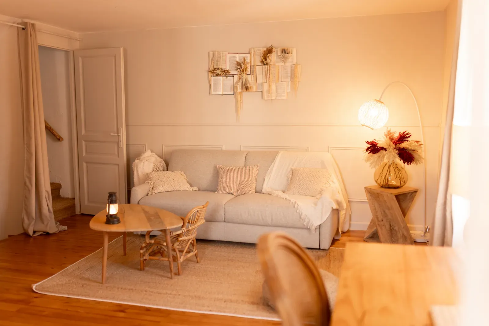 Maison-Atelier Lumineuse pour Séances Photo & Vidéo à Bessières