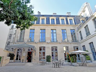 Elegant 18th-Century Mansion for Corporate Events & Galas in Paris