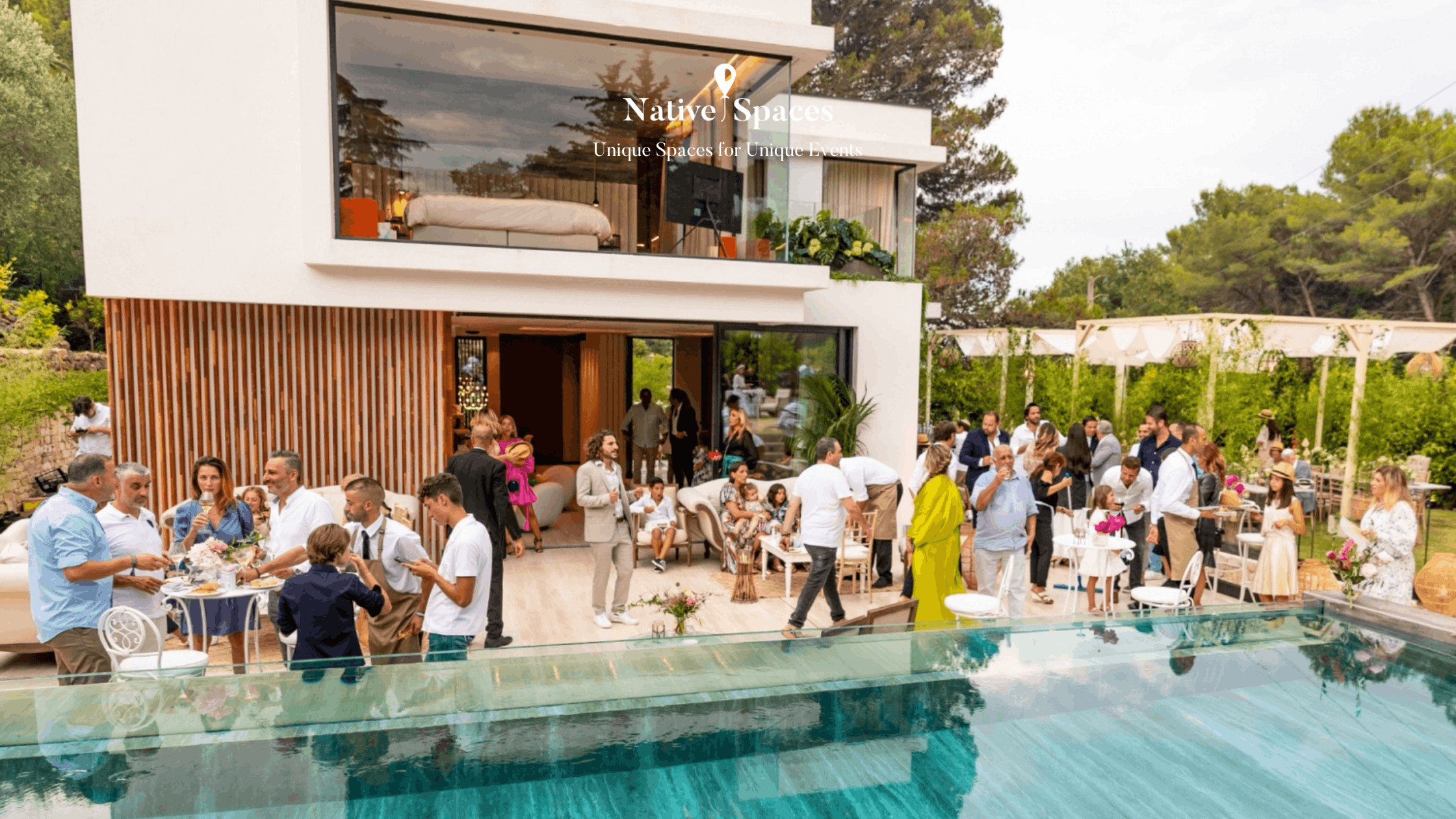 Gorgeous terrace combining blue sky, sea and greenery, the best views of "Baie des Anges"