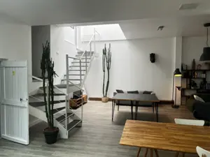 Modular 450 m² Studio & Event Space in Bagnolet for Productions