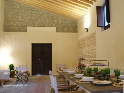 Sicilian Farm & Olive Grove: Sustainable Events in Nature