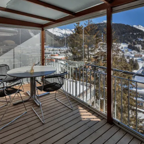 Chalet de Ski Luxueux avec Sauna et Fitness à Davos Dorf