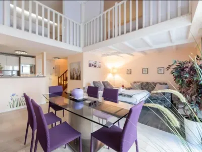 Charming Duplex in Historic Suquet District, Cannes