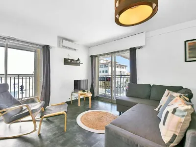 Spacieux Appartement 2 Chambres au Cœur de Cannes