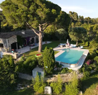 Villa avec Vue Montagne pour Événements d'Entreprise à La Roquette-sur-Siagne