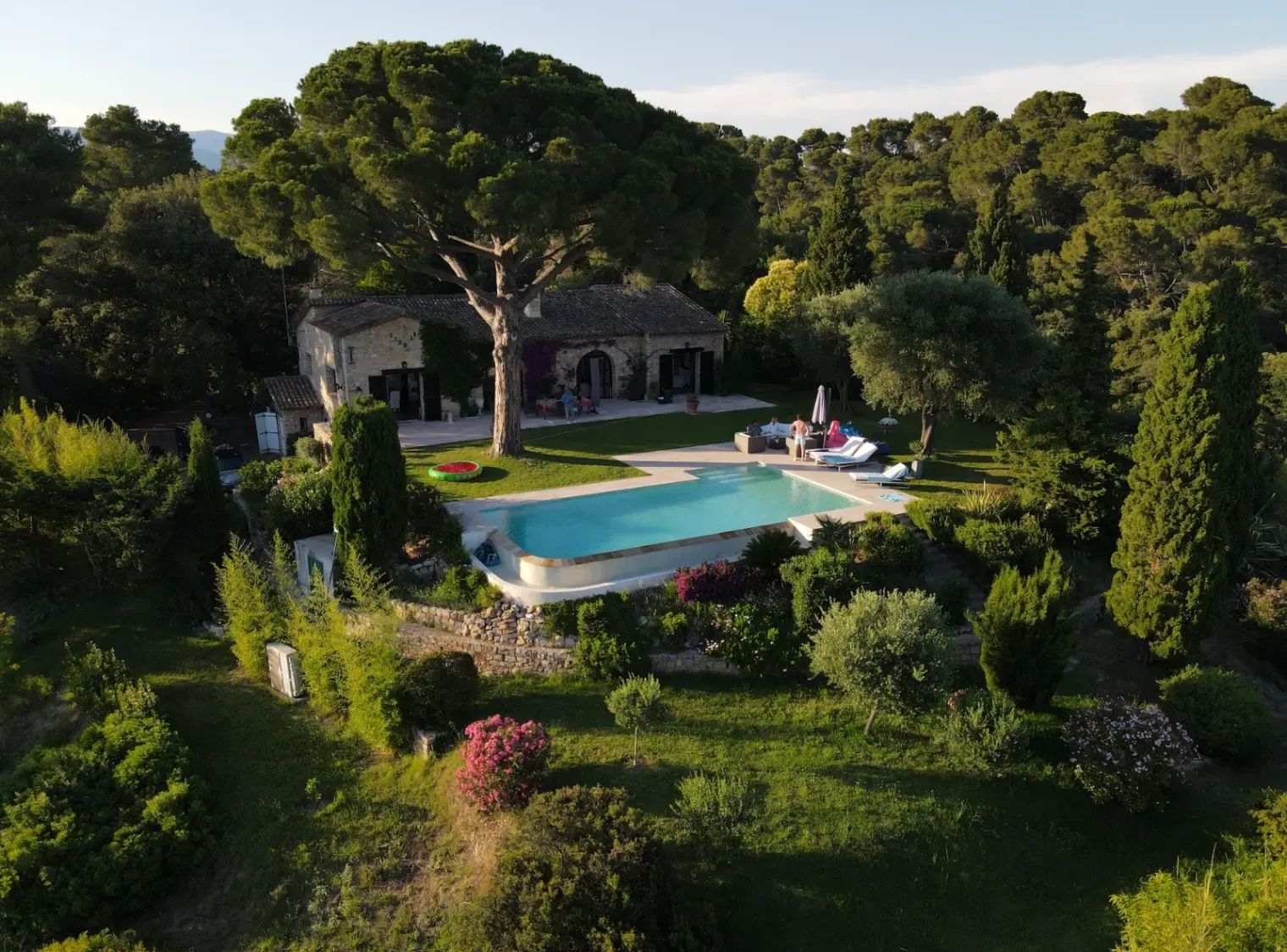 Villa with Mountain View for Corporate Events in La Roquette-sur-Siagne