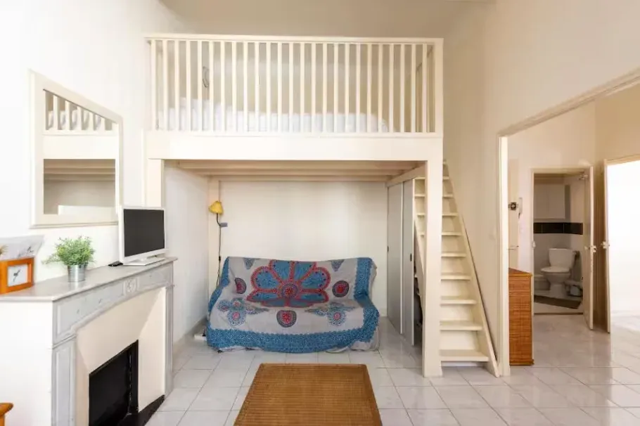 Modern Studio in Cannes: Steps from the Beach & Palais des Festivals